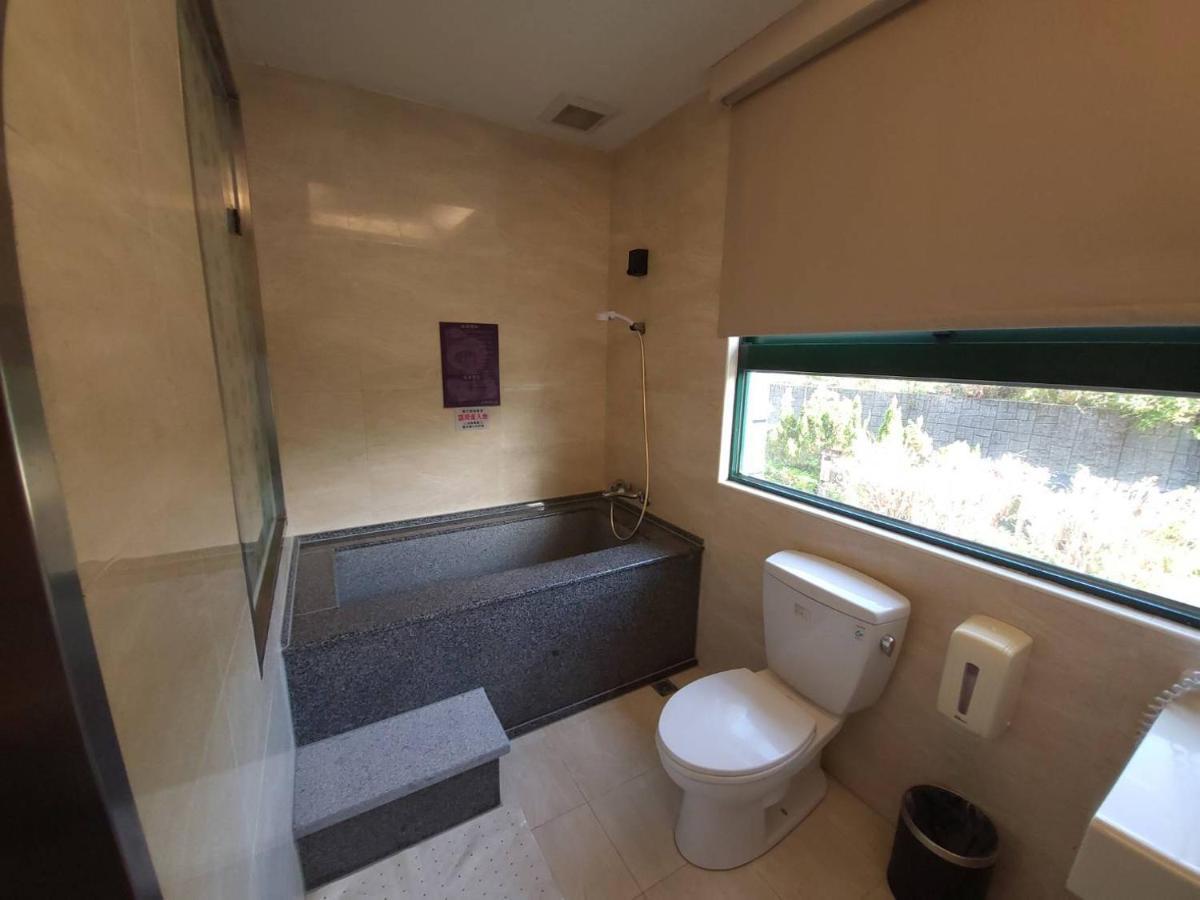 Jin Yong Quan Spa Hotspring Resort Ванли Экстерьер фото